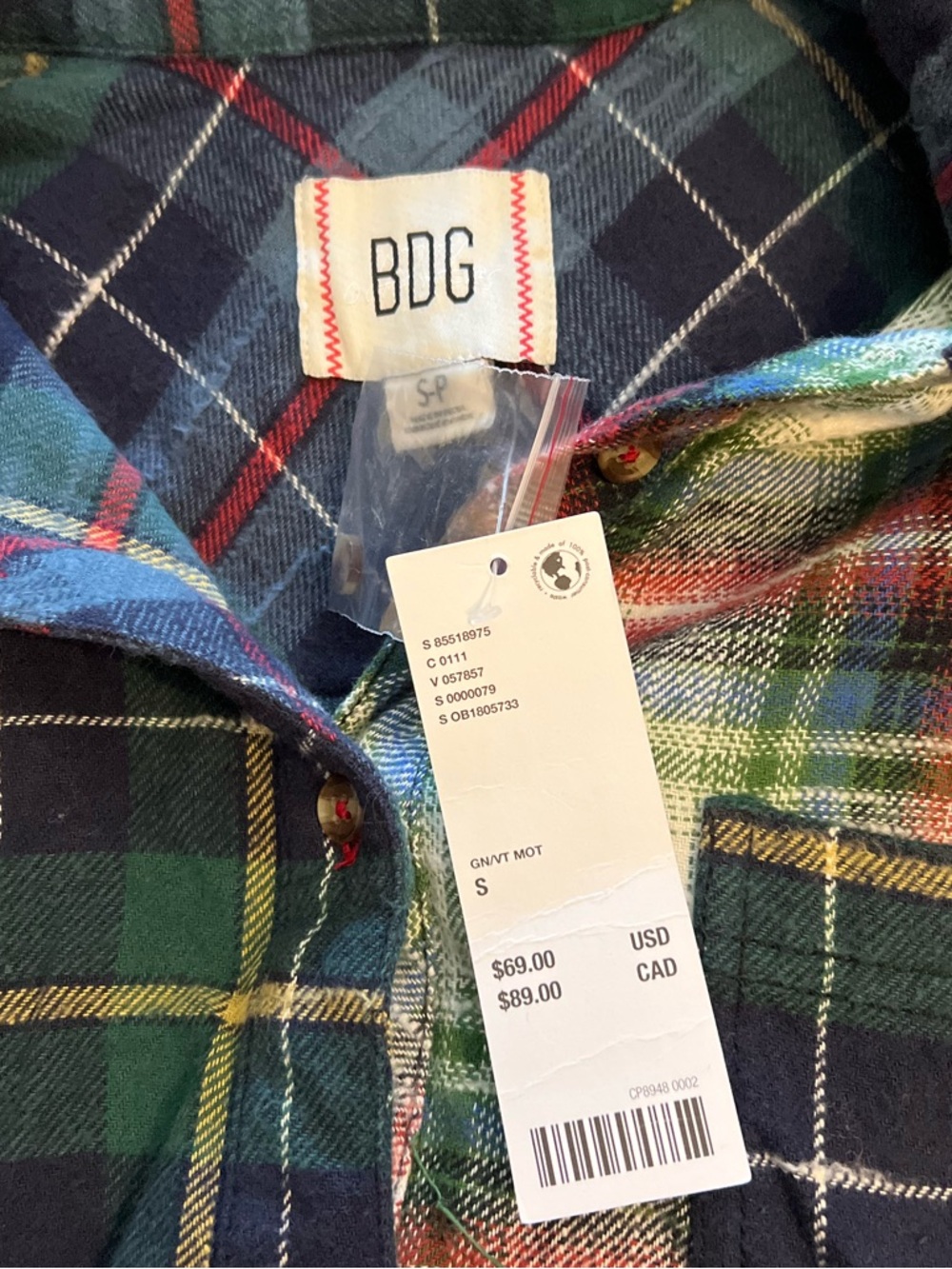 Urban Outfitters BDG One Way Or Another Plaid Flannel Buttondown NWT Size S - Picture 6 of 6